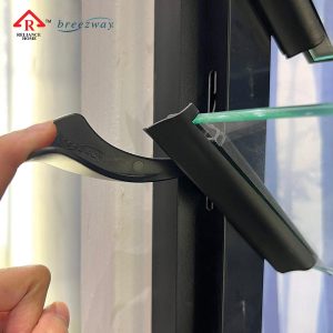 Alternative view of 𝗦𝗘𝗔𝗟𝗜𝗫™ Naco Window (Breezway) 6"Blade