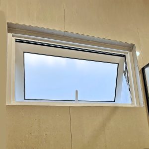 𝗦𝗘𝗔𝗟𝗜𝗫™ Top Hung Window (Translucent Glass) - Prestige series