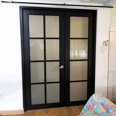 Fix (1')+ Swing Door (3') Laminated Glass – SW805